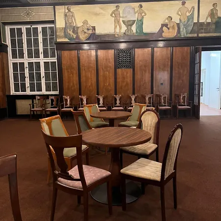 Mitten In * Wiesbaden