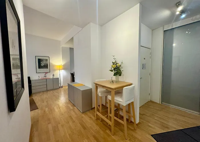 Mitten In Apartment Wiesbaden