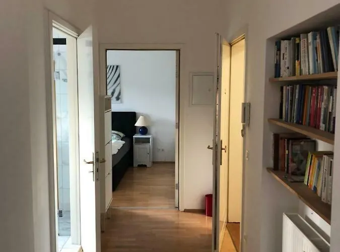 Mitten In Apartment Wiesbaden