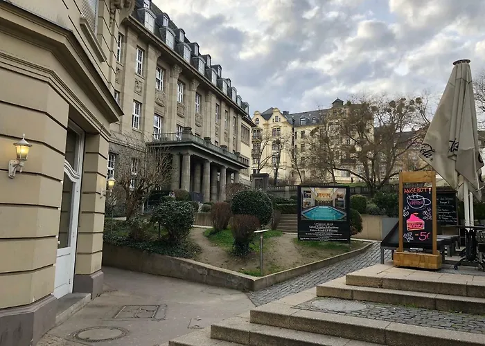 Mitten In * Wiesbaden